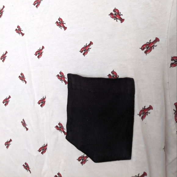 3/$15 Bluenotes Men's Lobster printed T-shirt - Picture 3 of 6